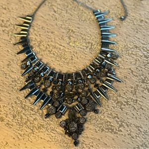 Kendra Scott Seraphina statement necklace in Gunmetal/black drusy